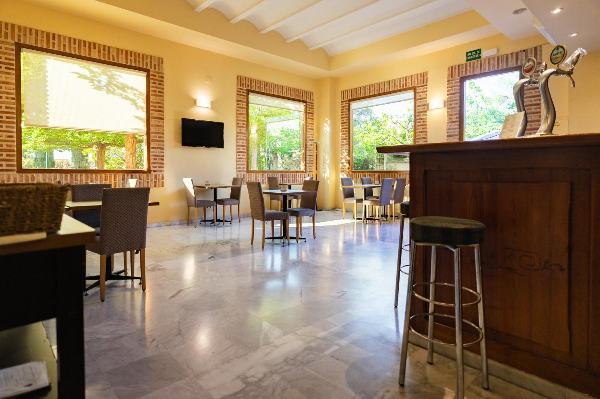 Ad Hoc Parque Hotel Betera Luaran gambar